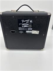 PRE-OWNED FENDER GUITAR AMP FRONTMAN 15G